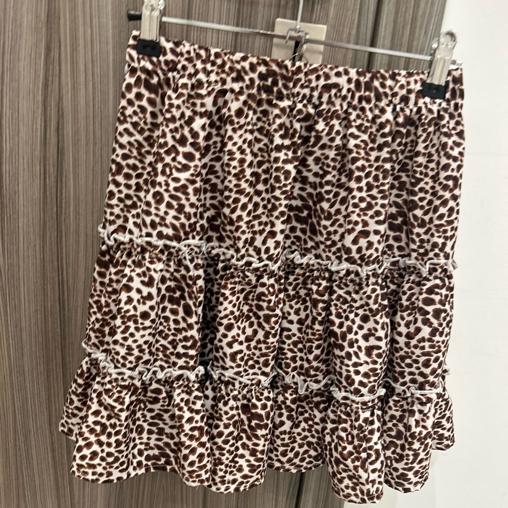 Cheetah print mini skirt